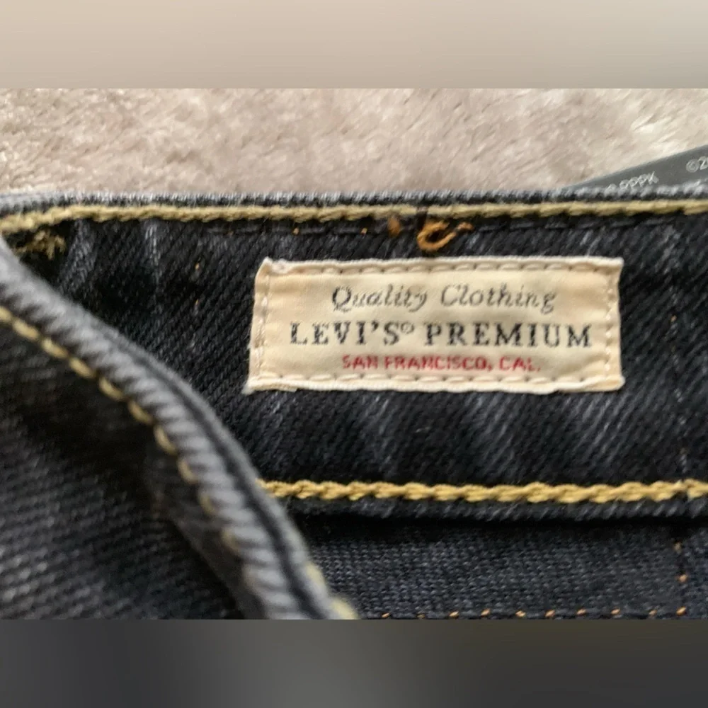 Levi's® Premium NOUGHTIES BOOTCUT WOMEN'S JEANS